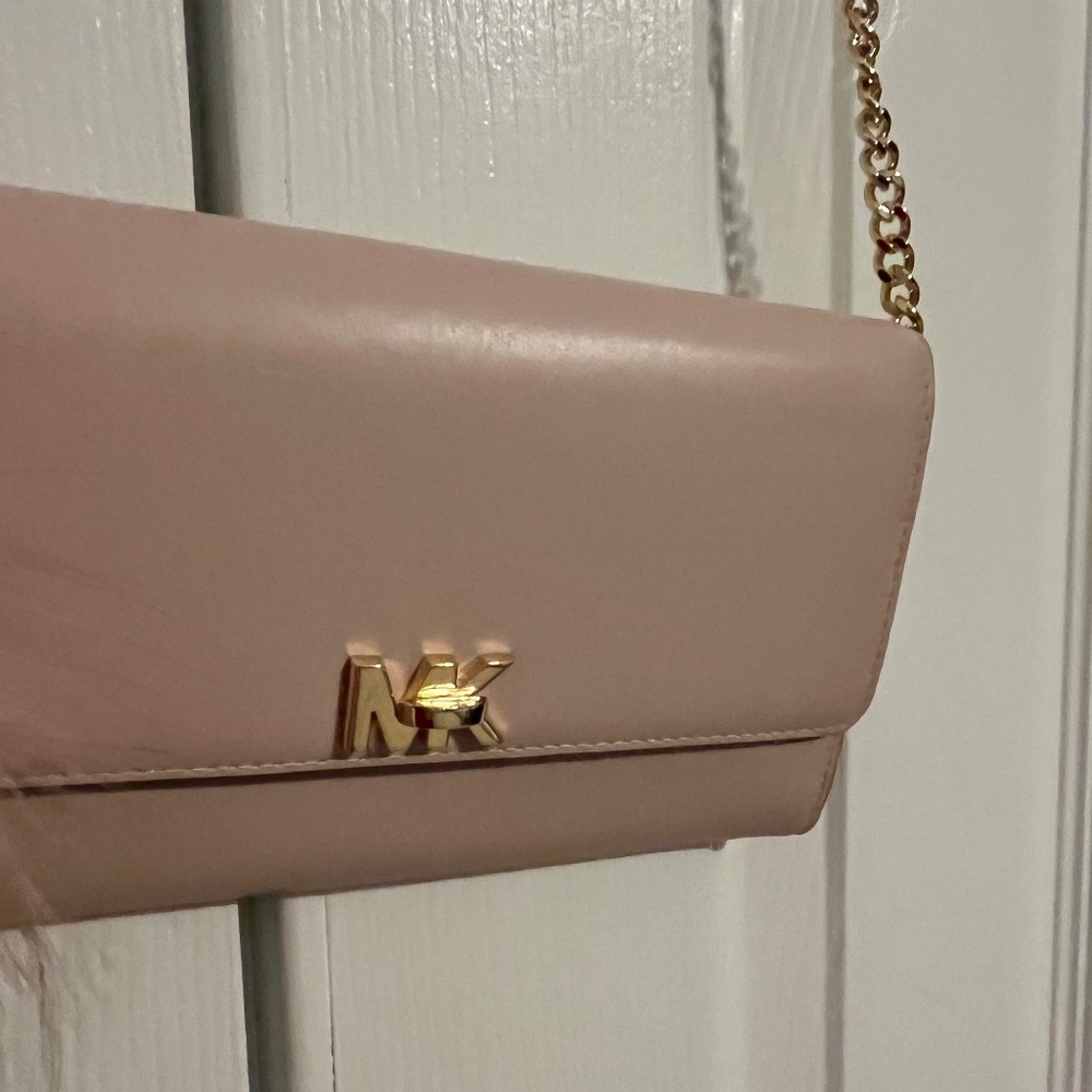 Michael Kors Crossbody purse